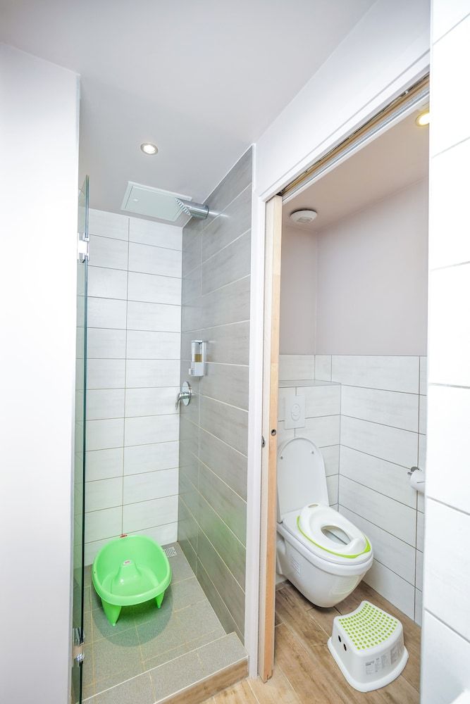 Hotel Gondwana - City GREEN Queen + Single 8