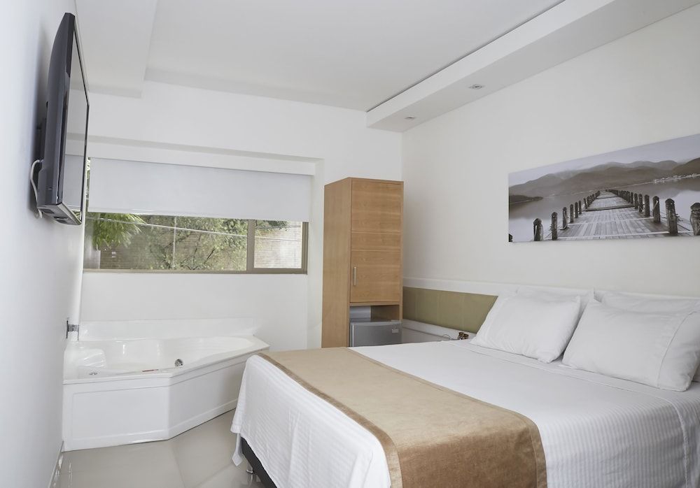 Hotel Zona A Superior Room 2