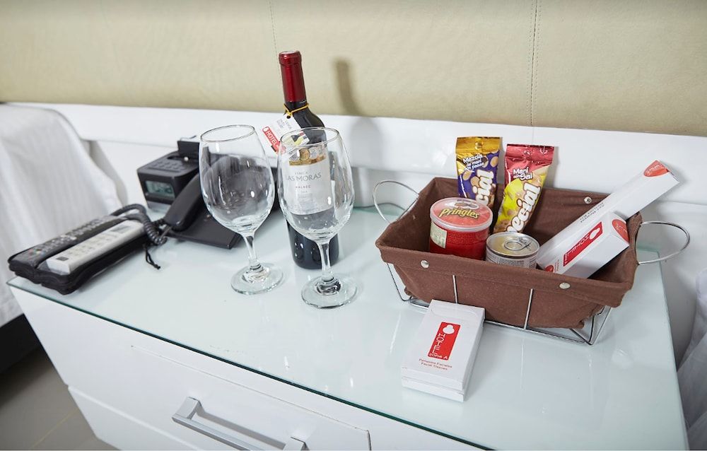 Hotel Zona A Superior Room 9