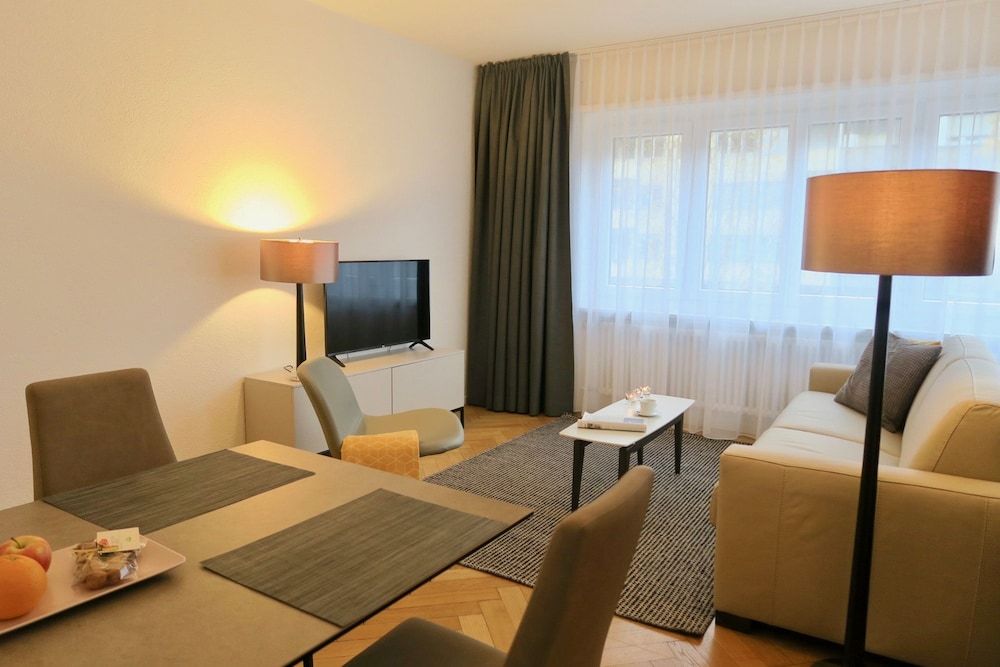 Zurich Furnished Homes Comfort Apartment, 1 Queen Bed with Sofa bed (incl. cleaning fee of 120 CHF) 5