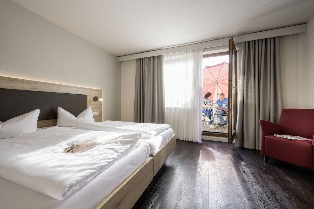 Landhotel Traube Comfort Double Room, Balcony 2