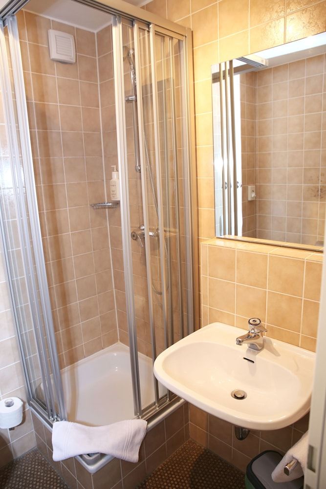 Landhotel Traube Comfort Double Room, Balcony 5