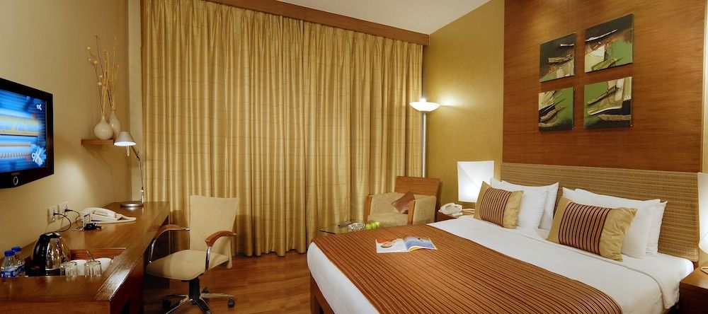 Deluxe Suites