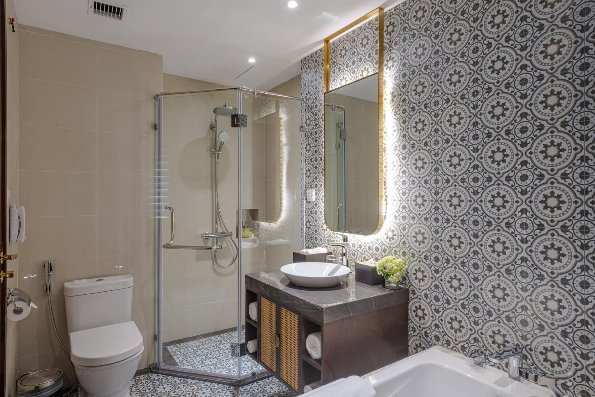 Deluxe Room Valley View King