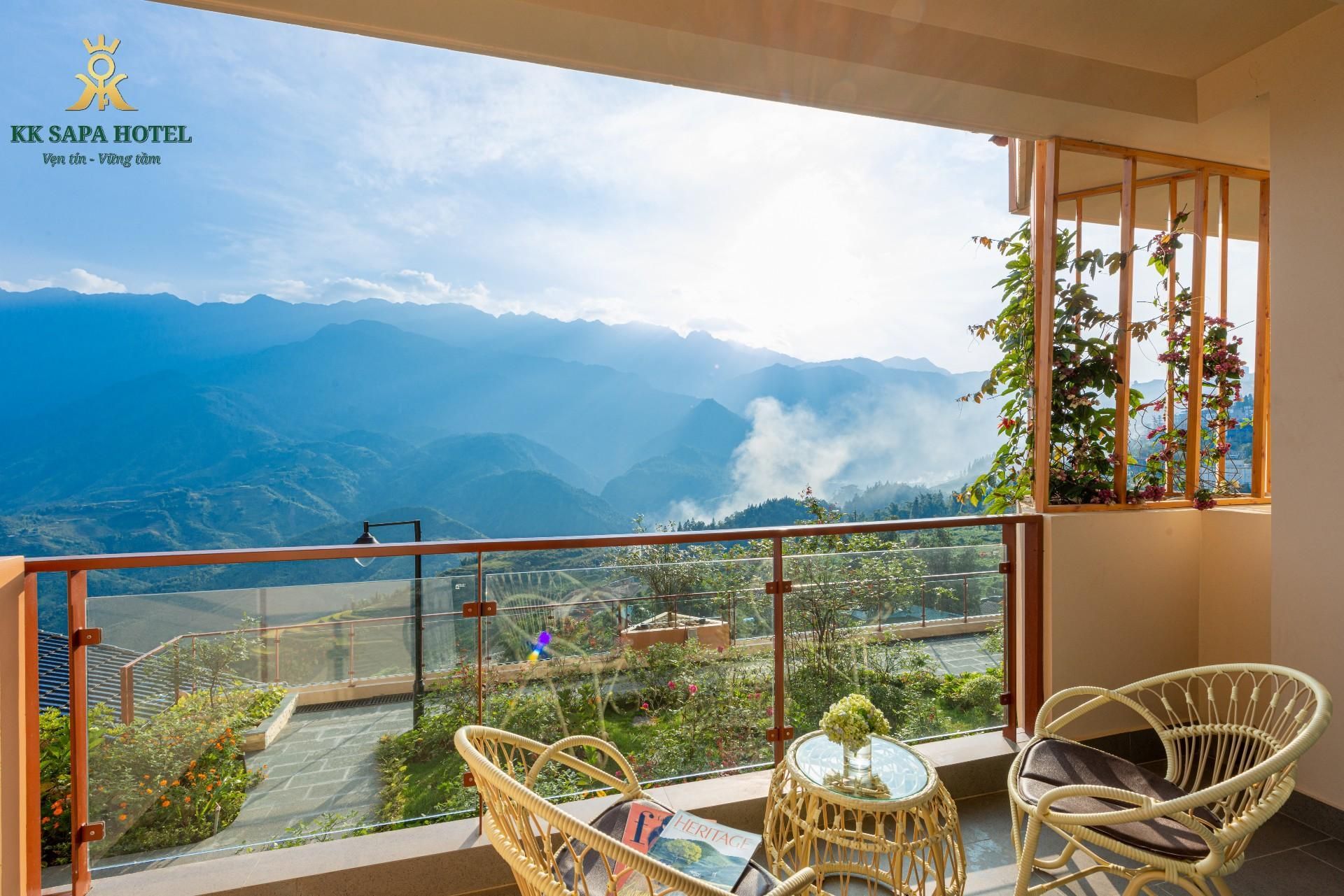 Deluxe Room Valley View King