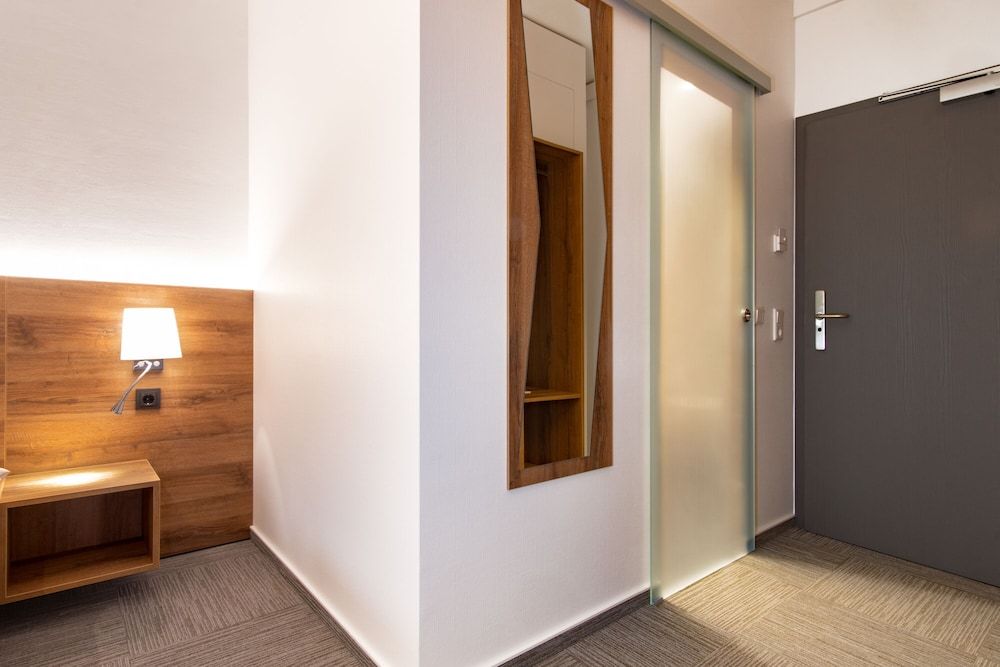 Wettiner Hof Superior Double Room, 1 Double Bed 5