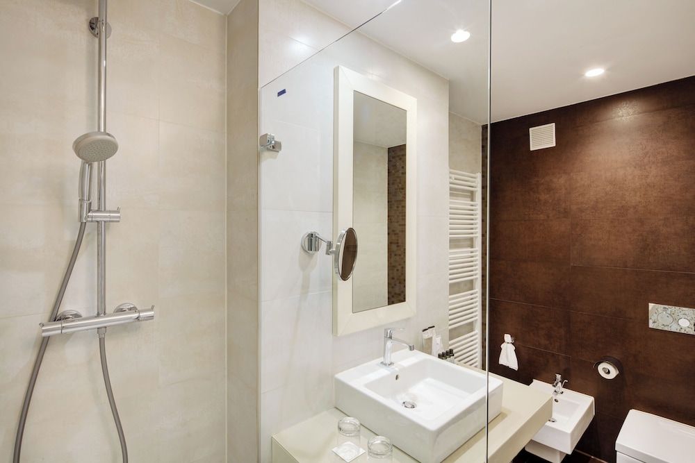 Sercotel Calle Mayor Classic Double Room 5