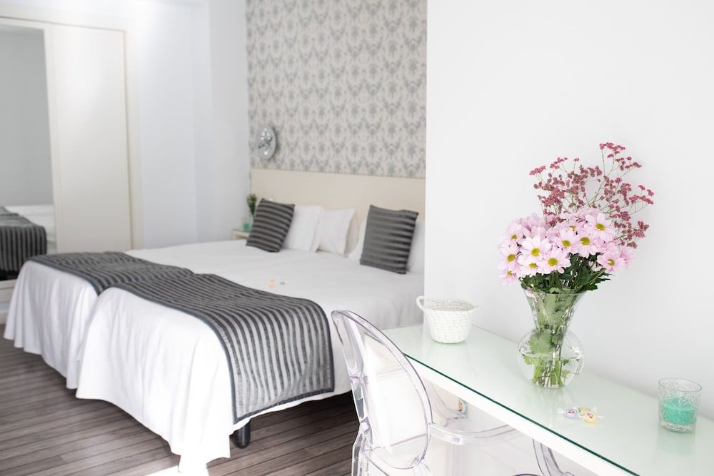 Hotel La Boutique Puerta Osario Double Room (parking) 9