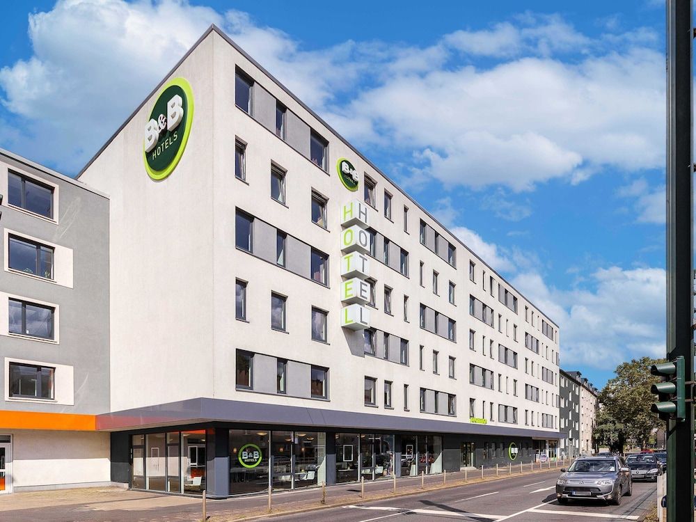 undefined B&B Hotel Düsseldorf-Mitte 2