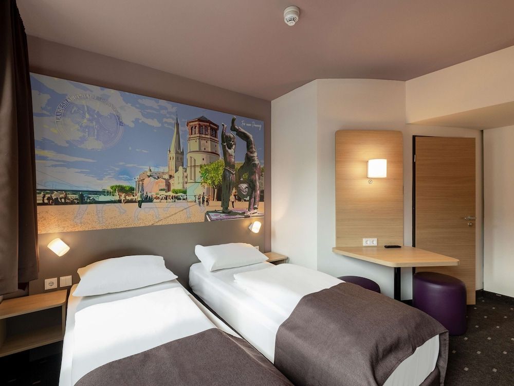 undefined B&B Hotel Düsseldorf-Mitte 9