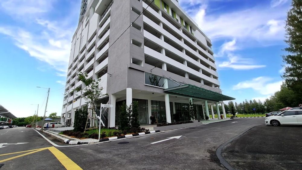 undefined Swan Garden Resort Hotel 4