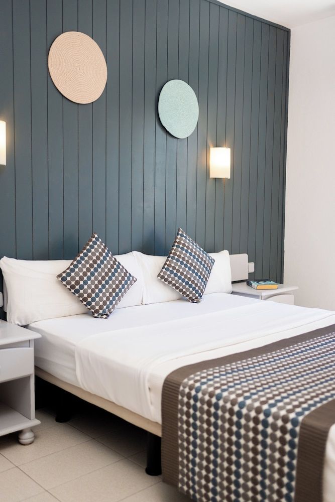 Apartamentos Royal Life Standard Apartment, 1 Bedroom (2 Adults + 1 Child) 9