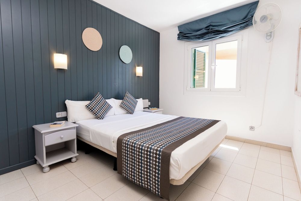 Apartamentos Royal Life Standard Apartment, 1 Bedroom (2 Adults + 1 Child) 10