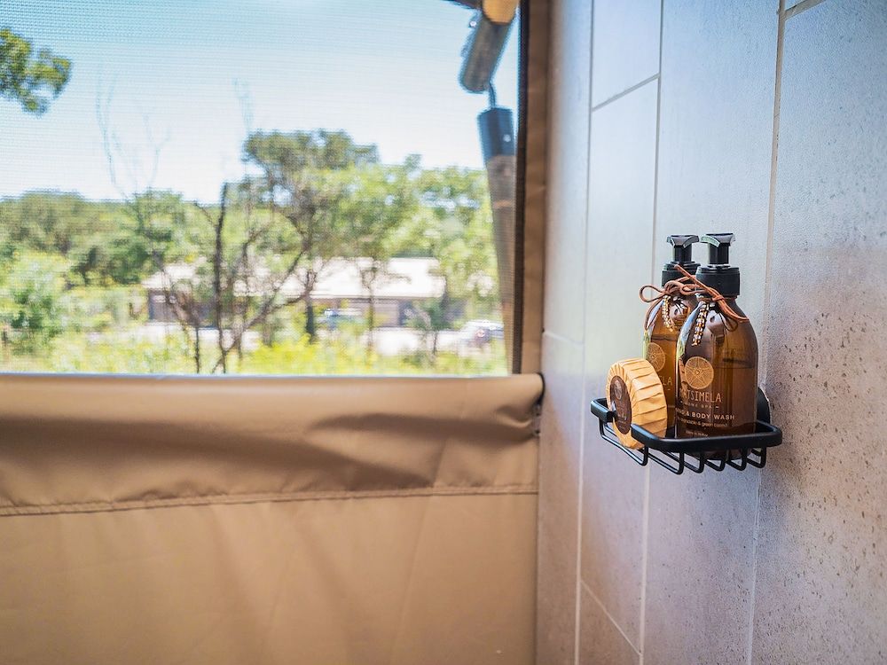 Mdluli Safari Lodge Luxury Tent 8