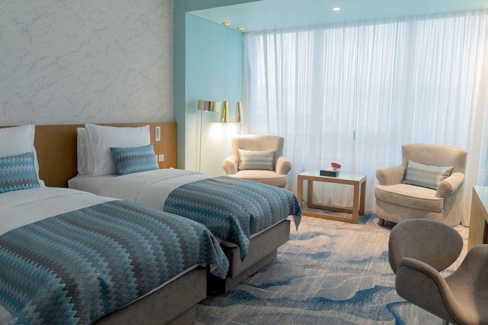 Symphony Style Hotel Kuwait Premium Superior Twin Room with Symphony Lounge access 3