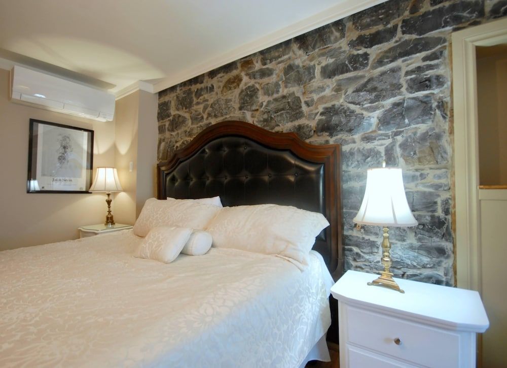 Manoir Sainte Geneviève Classic Room, 1 King Bed, Non Smoking, Private Bathroom 13