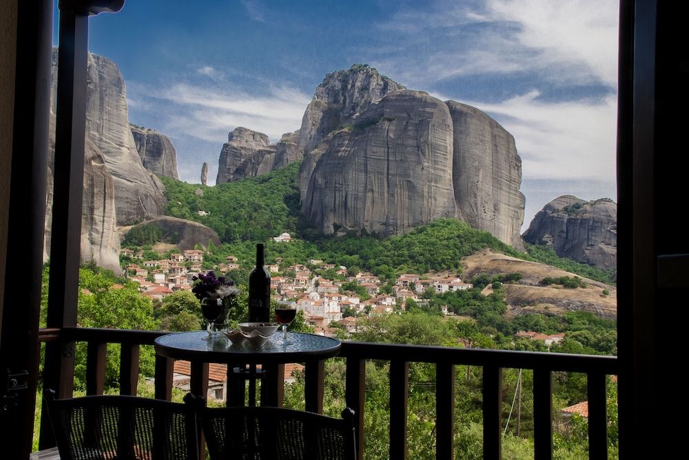 Doupiani House Hotel Panoramic Triple Room (Meteora View) 9