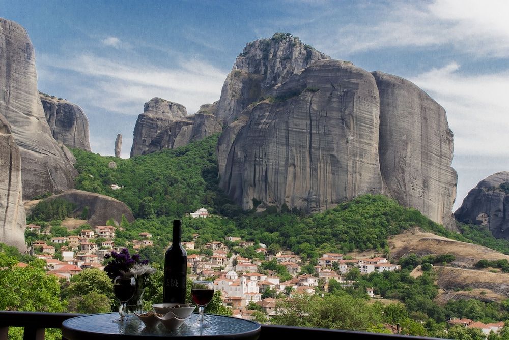Doupiani House Hotel Panoramic Triple Room (Meteora View) 6