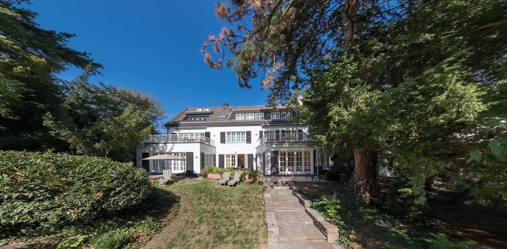 undefined Hotel Villa im Park 7