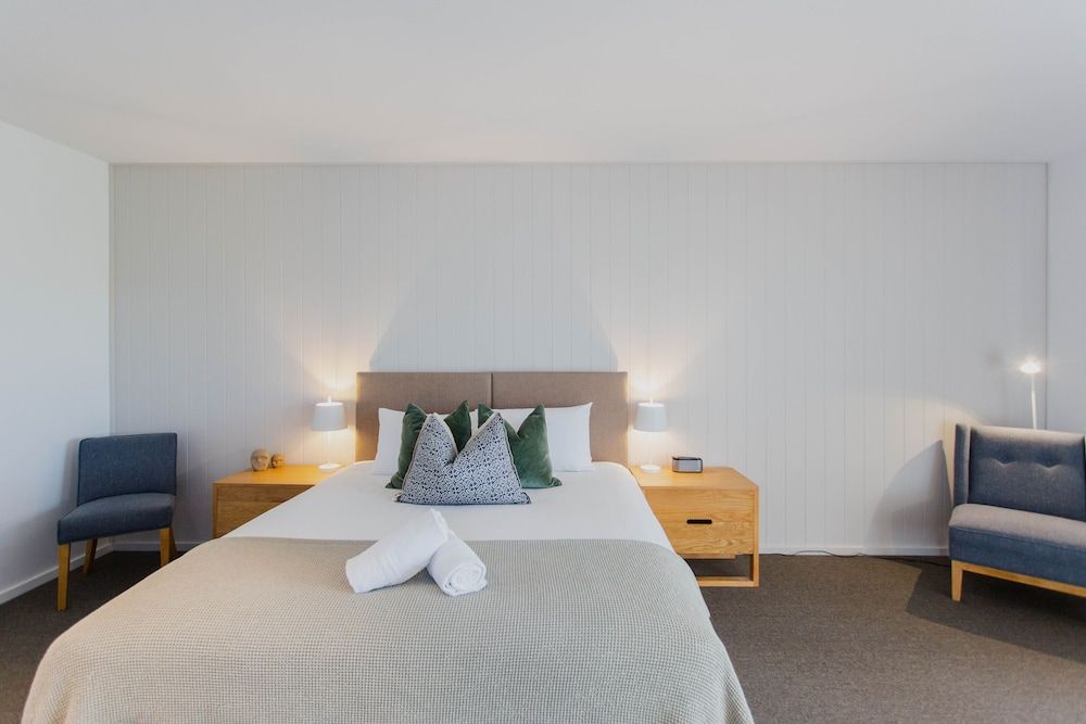 13th Beach Golf Lodges Deluxe Double or Twin Room 2