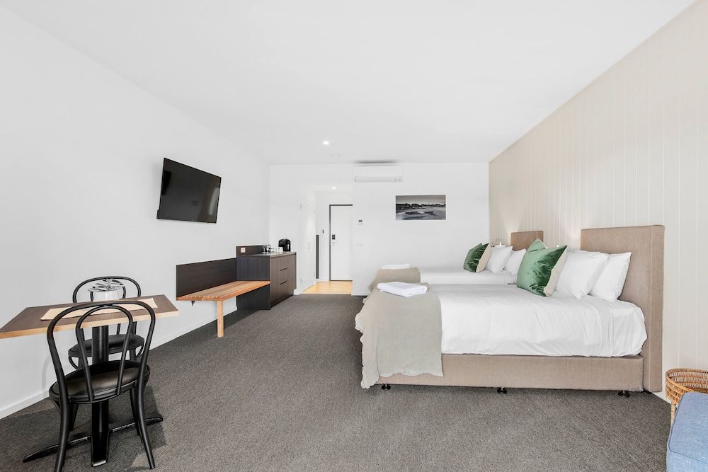 13th Beach Golf Lodges Deluxe Double or Twin Room