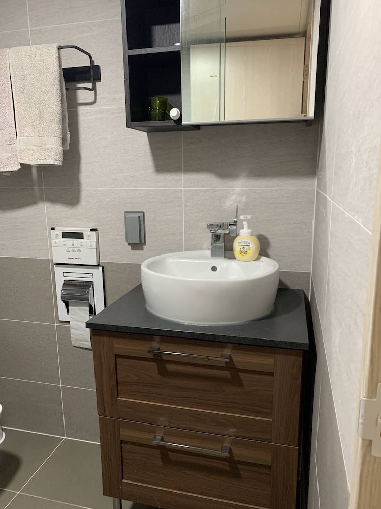 Terrace Hill Resort Terraced resort pension with deck & mountain view 6