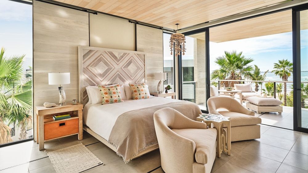 Suite, Ocean View