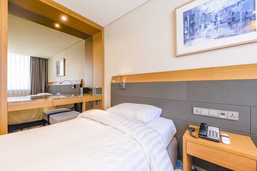 Shin Shin Hotel Jeju Airport Superior Twin Room