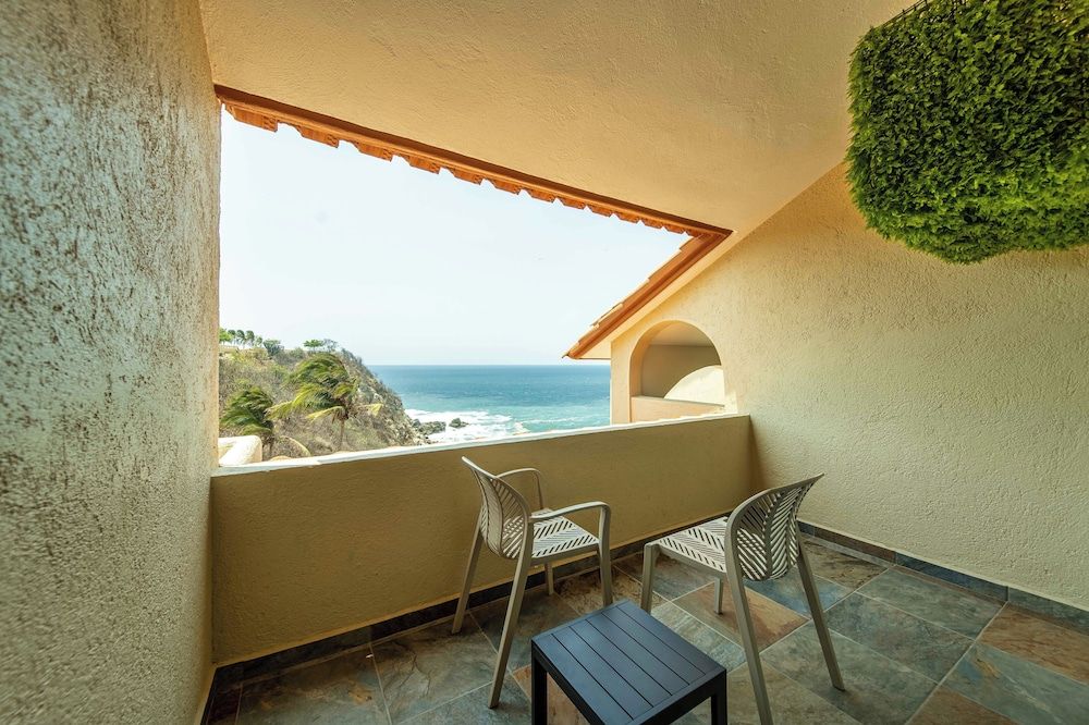 Villas Coral Huatulco Junior suite doble 3