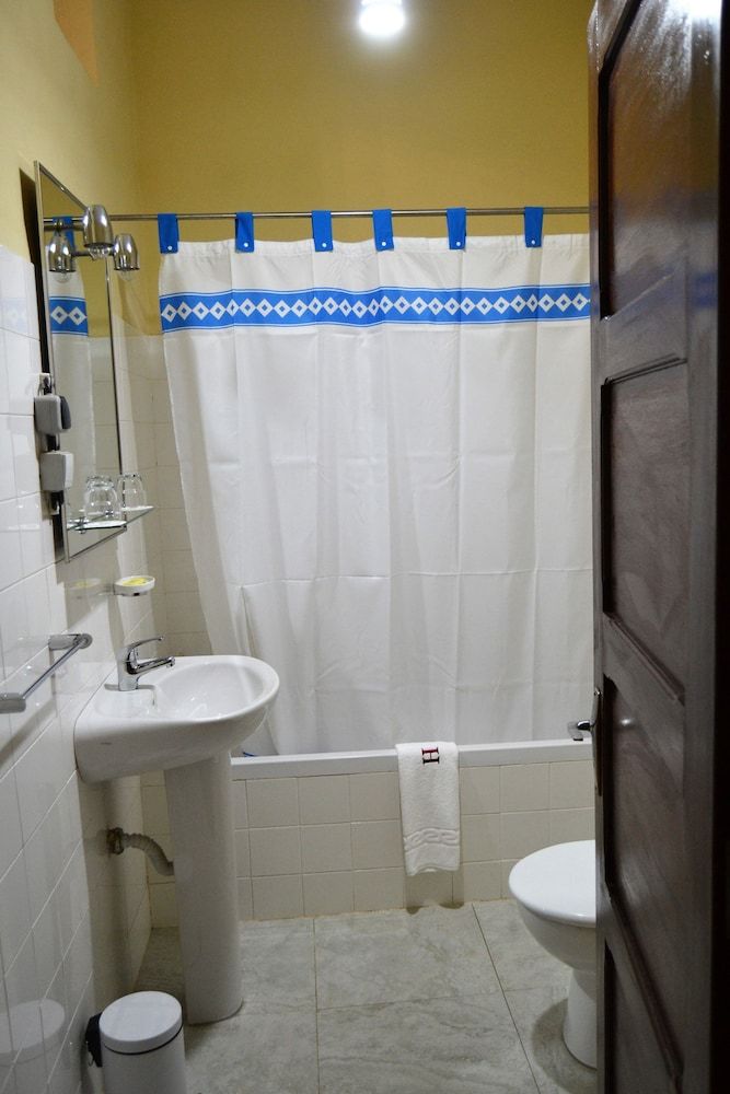 Hotel Central Double Room, City View 4