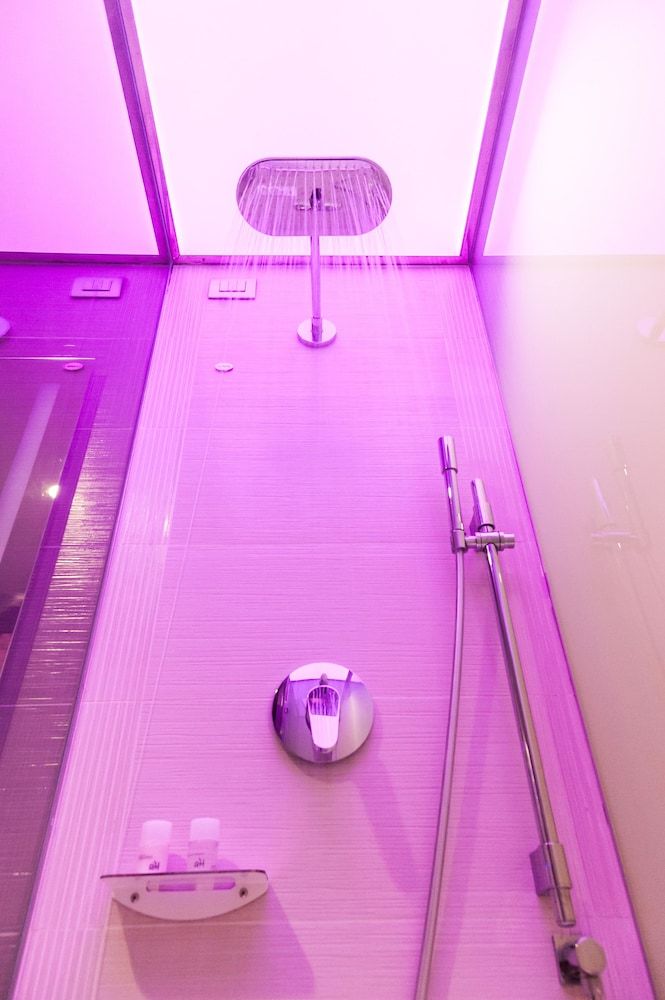 8Piuhotel Family Room 6