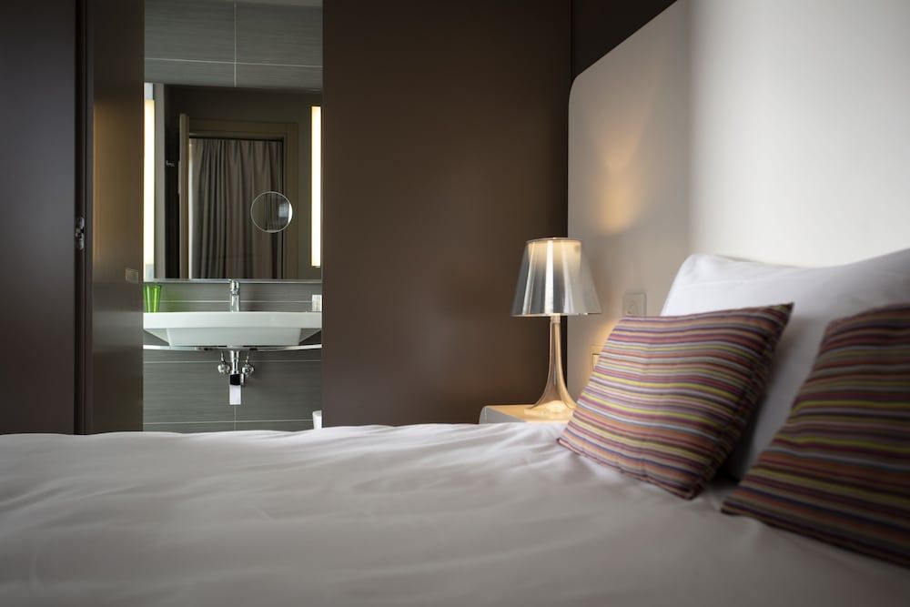 8Piuhotel Family Room