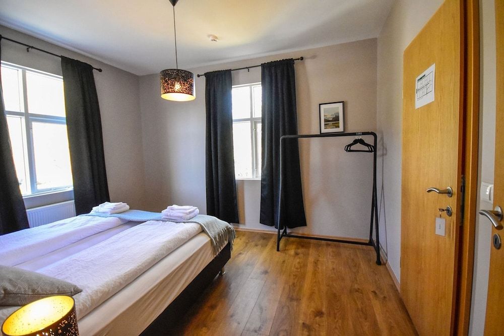 Bjork Guesthouse Family Quadruple Room, Private Bathroom (Big) 3