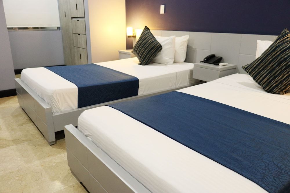 Hotel Lleras 10 Twin Room 4