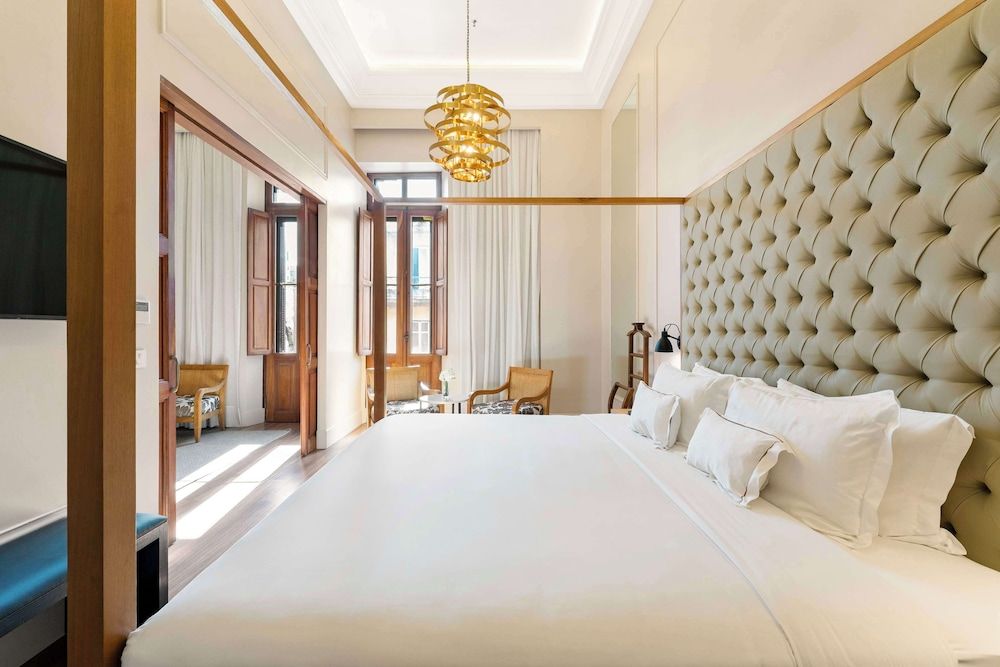 Palmaroga Hotel Asuncion, Tapestry Collection by Hilton Presidential Suite, 1 King Bed 2