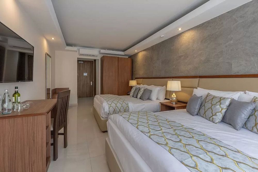 Dun Gorg Guest House Quadruple Room 4