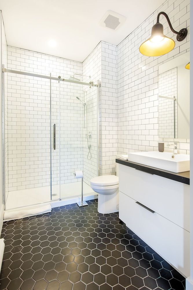 Les Lofts St-Vallier - By Les Lofts Vieux-Quebec Apartment, 3 Bedrooms (V101) 5