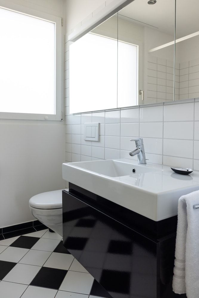 EMA House Serviced Apartments Seefeld Superior Penthouse, 2 Bedrooms, Non Smoking, Balcony 12