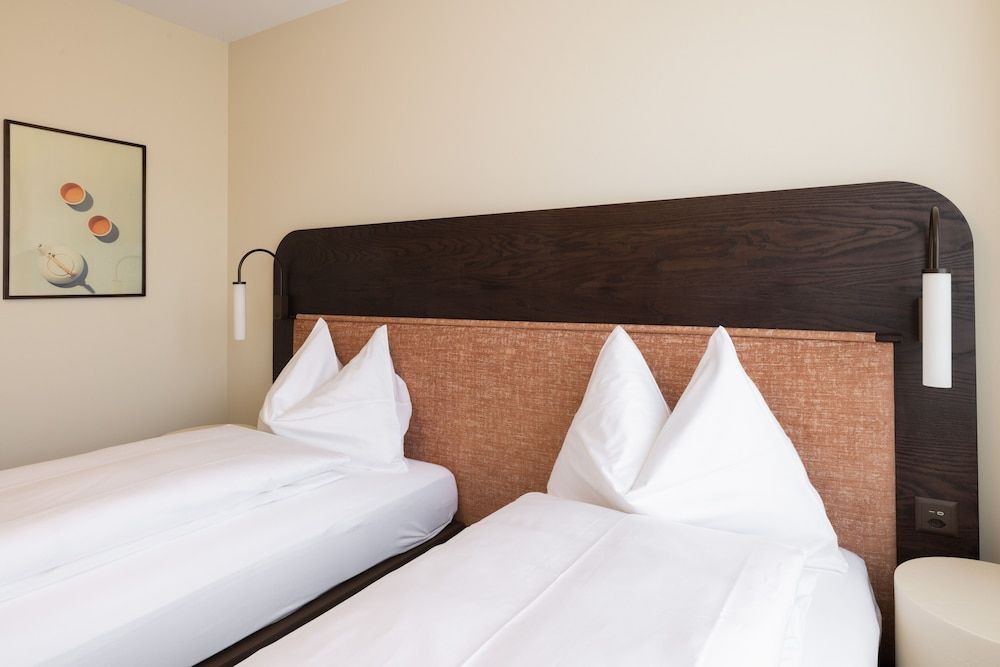 EMA House Serviced Apartments Seefeld Superior Penthouse, 2 Bedrooms, Non Smoking, Balcony 3