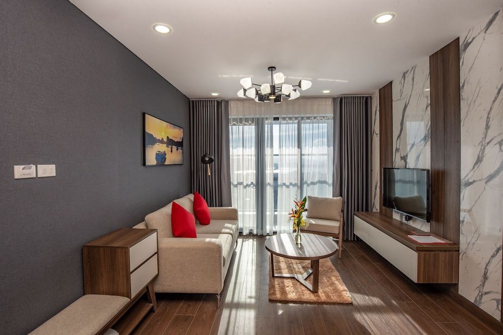 Ramada Hotel & Suites by Wyndham Halong Bay View Junior Suite, Multiple Beds, Non Smoking (Max Occ. 4) 7