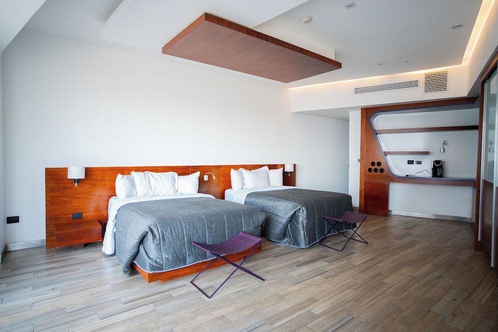 Sonata Hotel Suite Ejecutiva 4