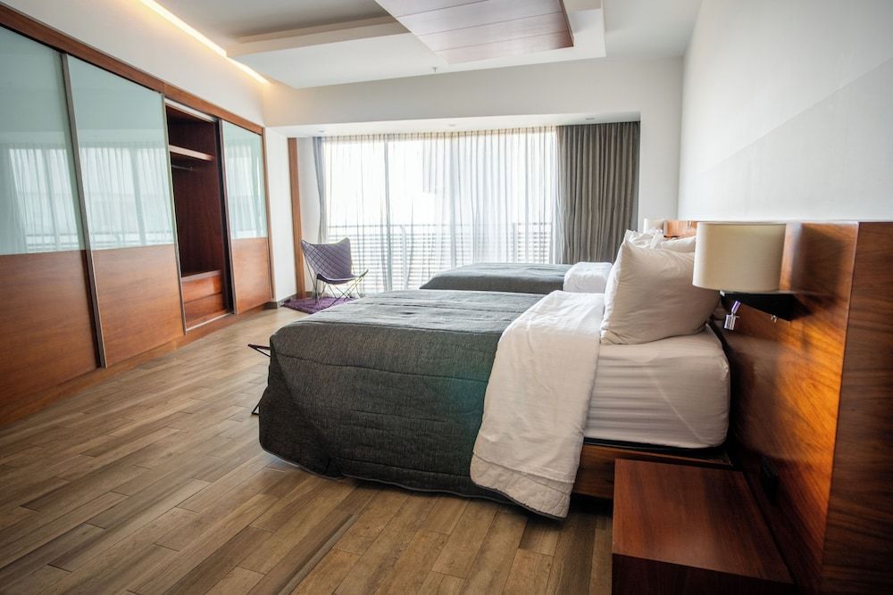 Sonata Hotel Suite Ejecutiva 2