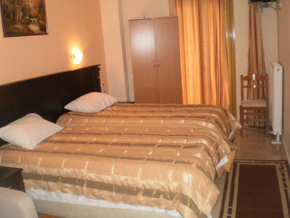Hotel Kosta Famissi Double or Twin Room 3