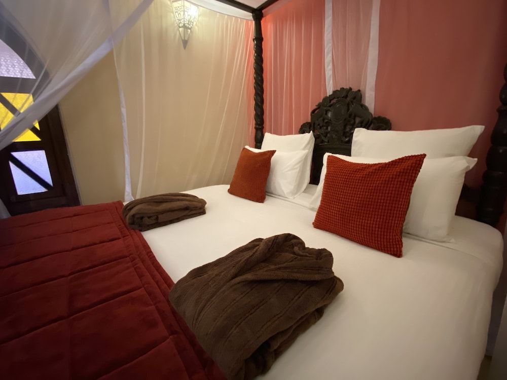 Jafferji House Signature Suite 11