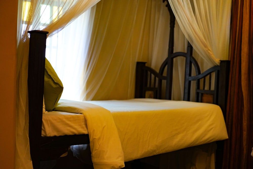 Jafferji House Signature Suite 13