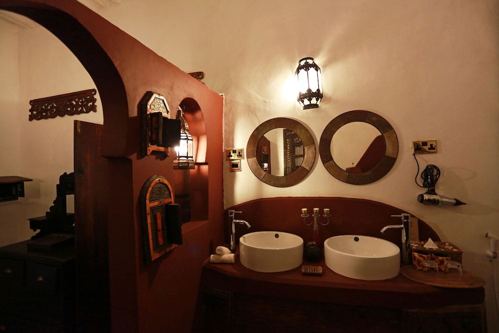 Jafferji House Signature Suite 24