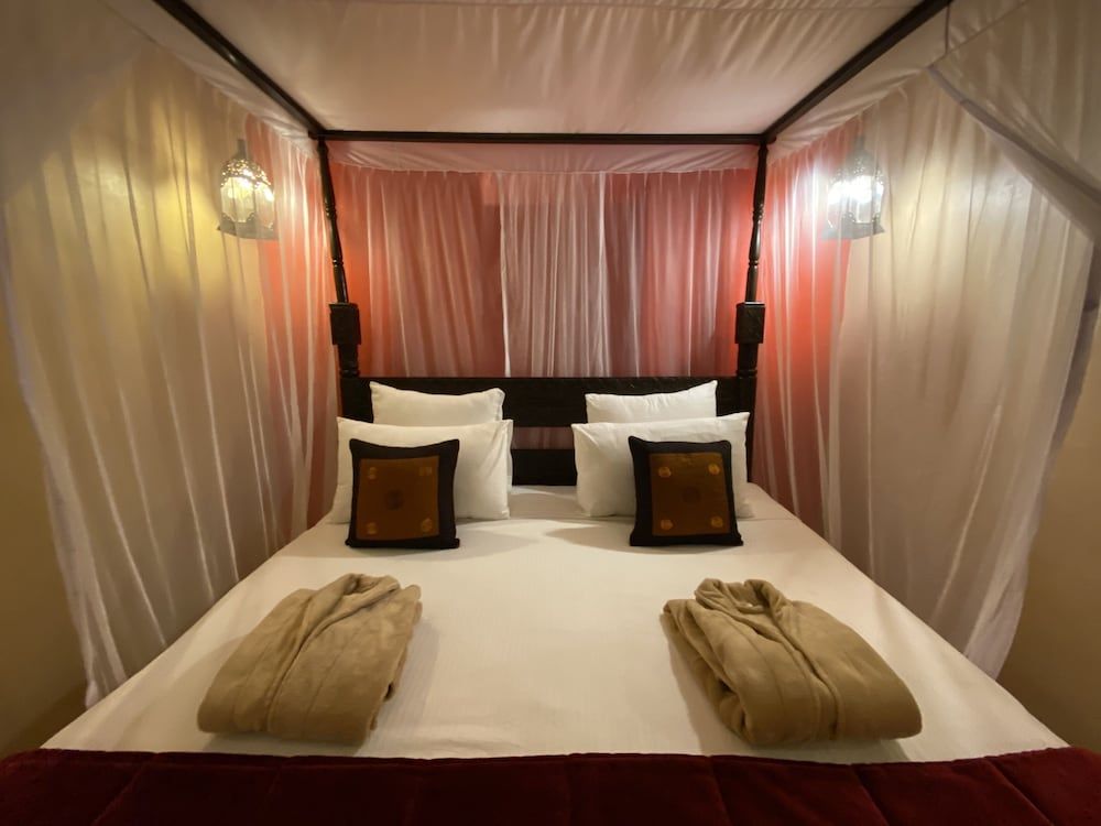 Jafferji House Signature Suite 18