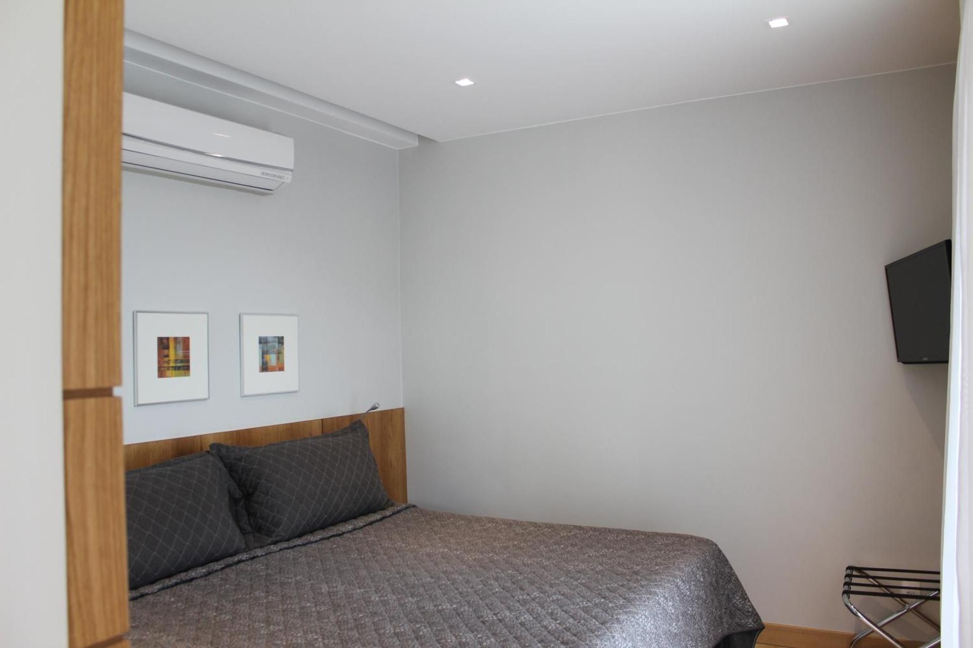 Suite with City View