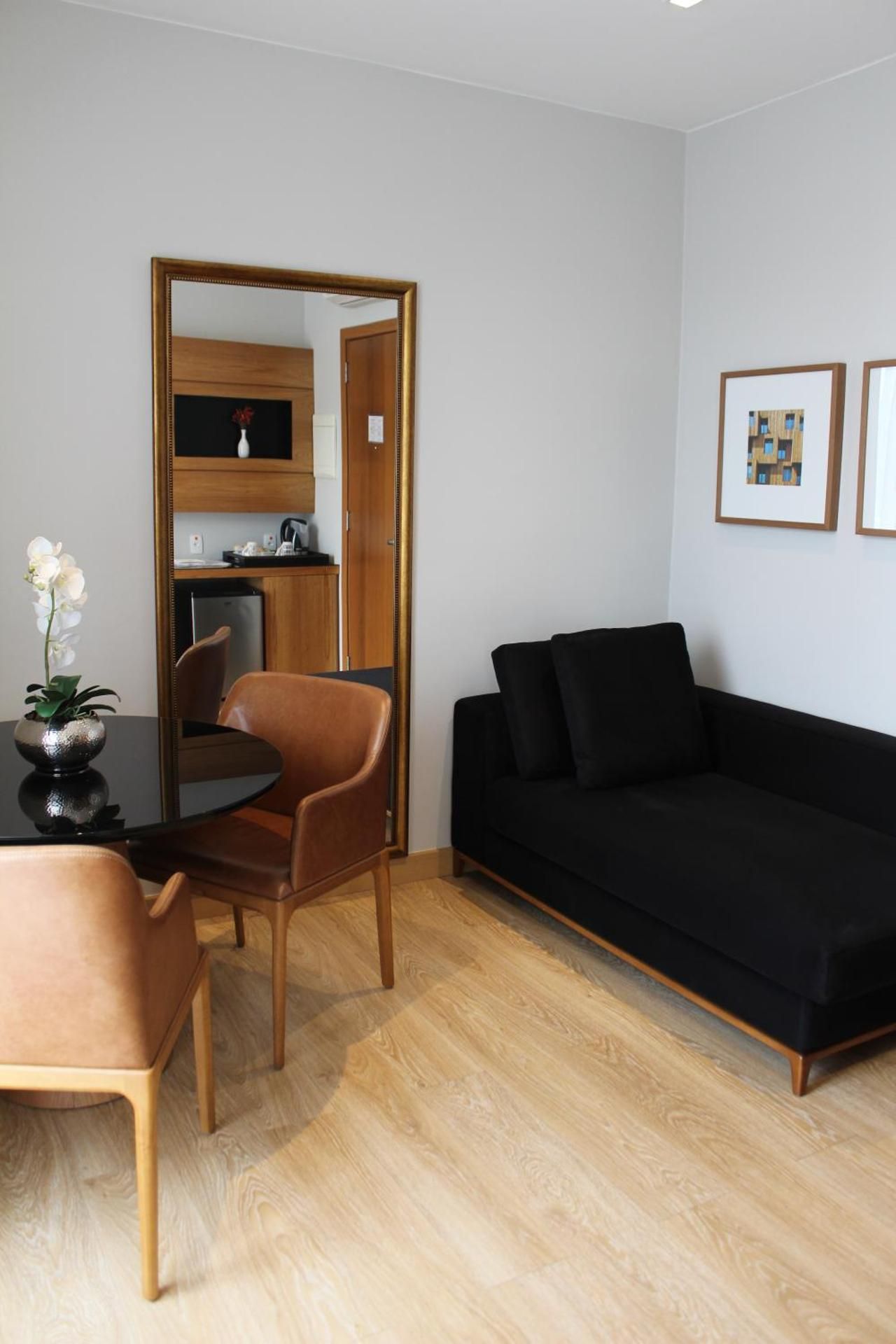 Suite with City View