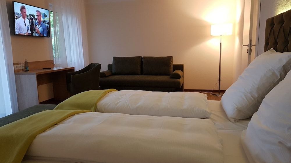 Triple Room (Plus)